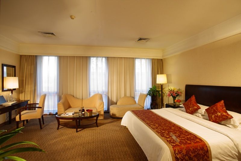 Redwall Hotel Beijing Room photo