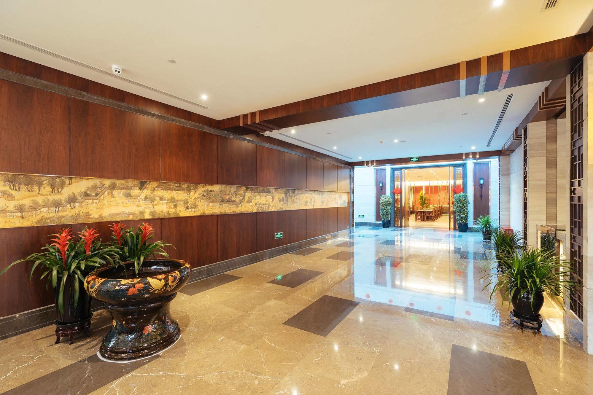 Redwall Hotel Beijing Exterior photo