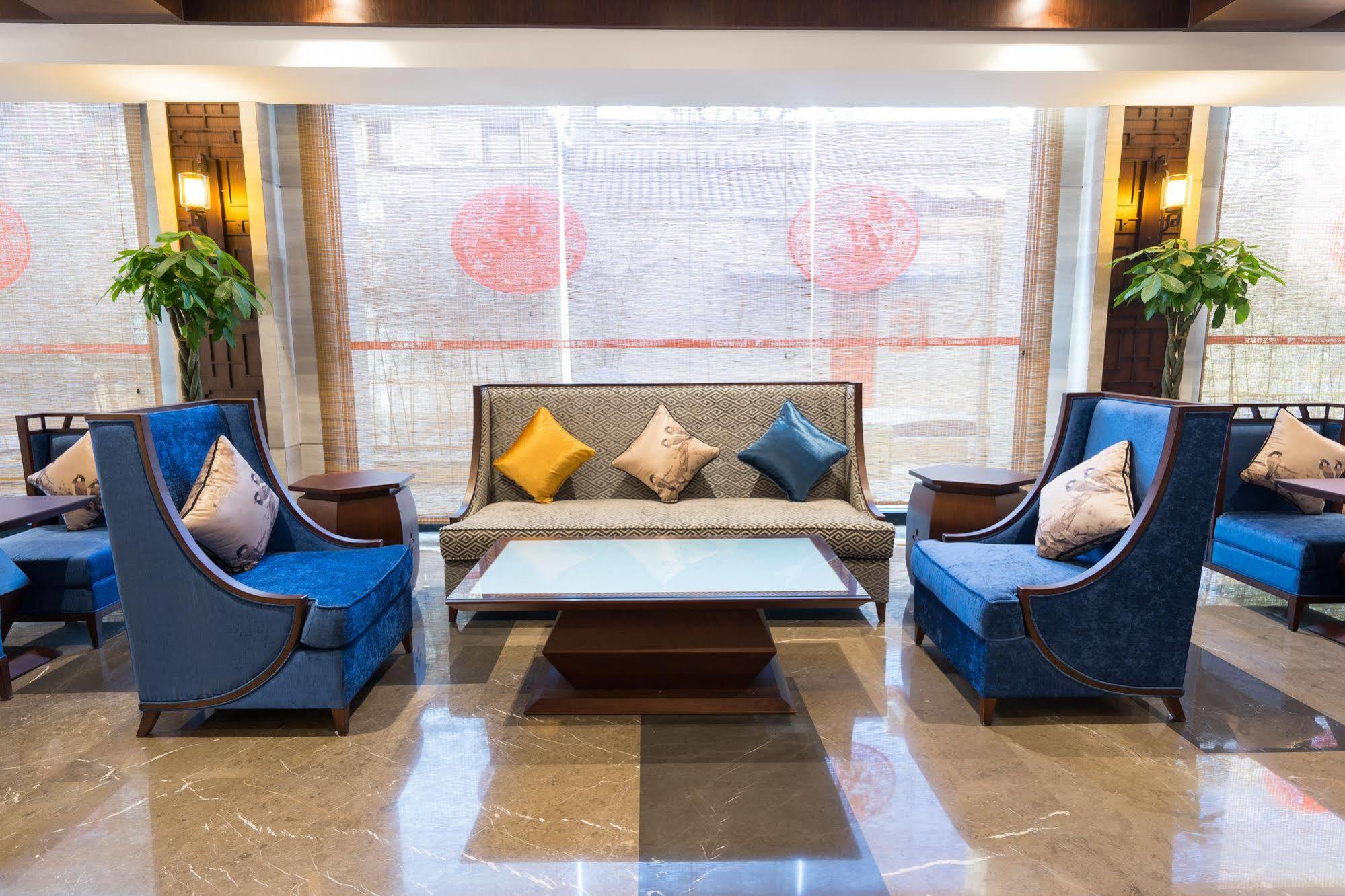 Redwall Hotel Beijing Exterior photo